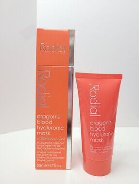 Rodial Coral Red Dragon's Blood Hyaluronic Mask